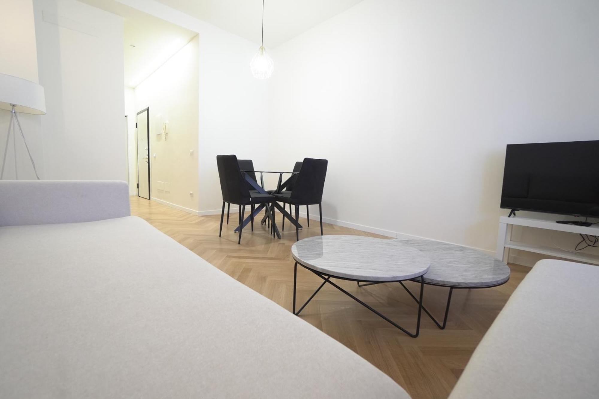 מילאנו Brera Livings - Luxury Apartment, Full City Center מראה חיצוני תמונה
